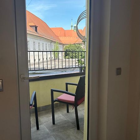 Comfort Apartment Brno-City Center Buitenkant foto