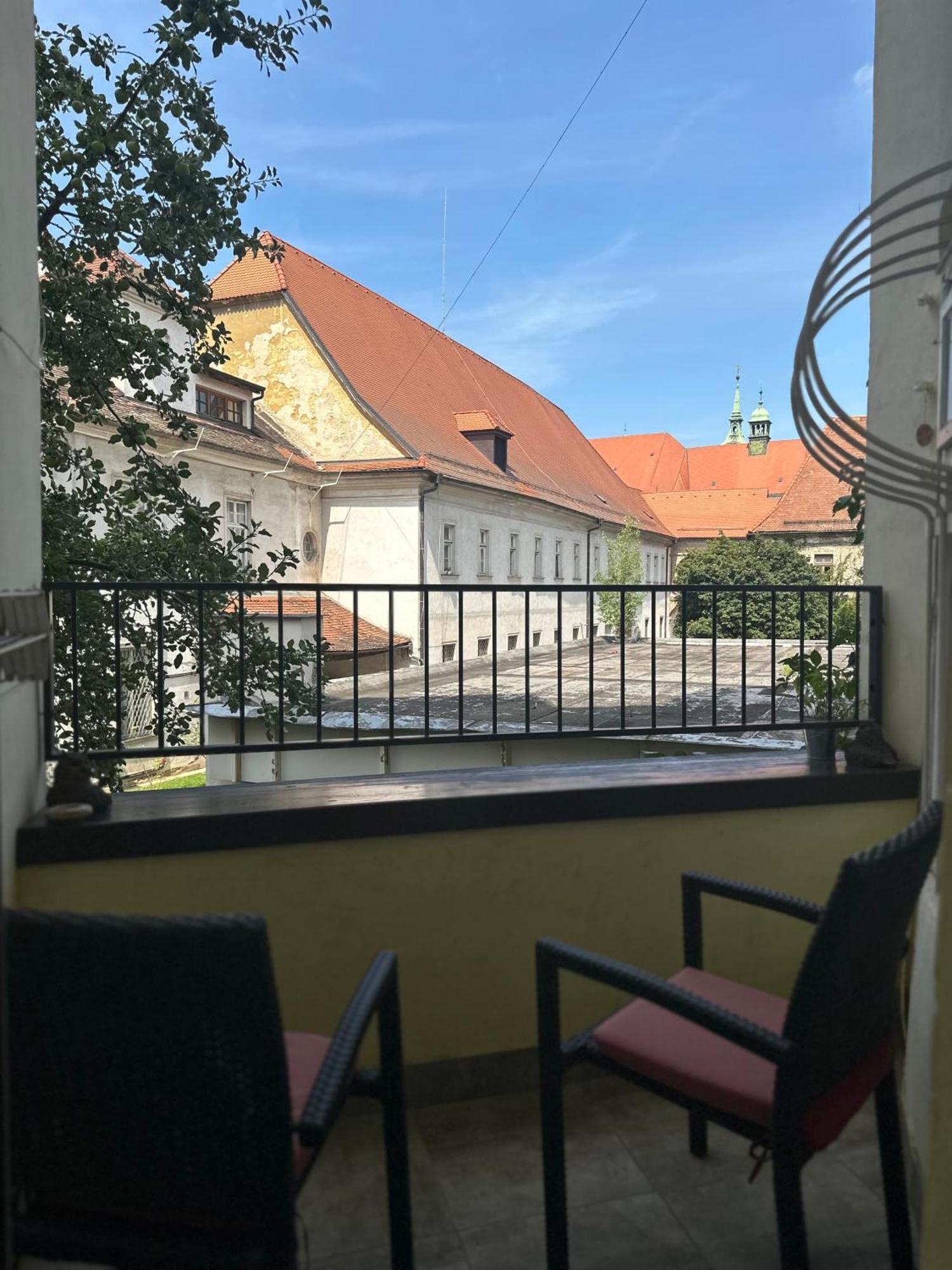Comfort Apartment Brno-City Center Buitenkant foto